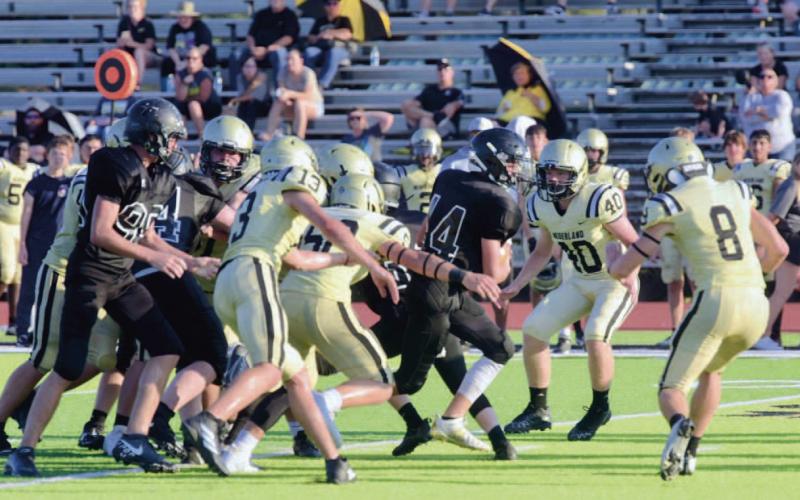 Vidor coaches were able to find a game to fill an open spot on the junior varsity schedule last week and played the Nederland Bulldogs Wednesday in Vidor. The Pirates put up a good fight but were defeated 34-14. Additional game photos may be viewed on The Vidorian’s YouTube channel at https://www.youtube.com/channel/UCI5cfaDs307QLrDvLnBU4Bg Photos by Randall Luker