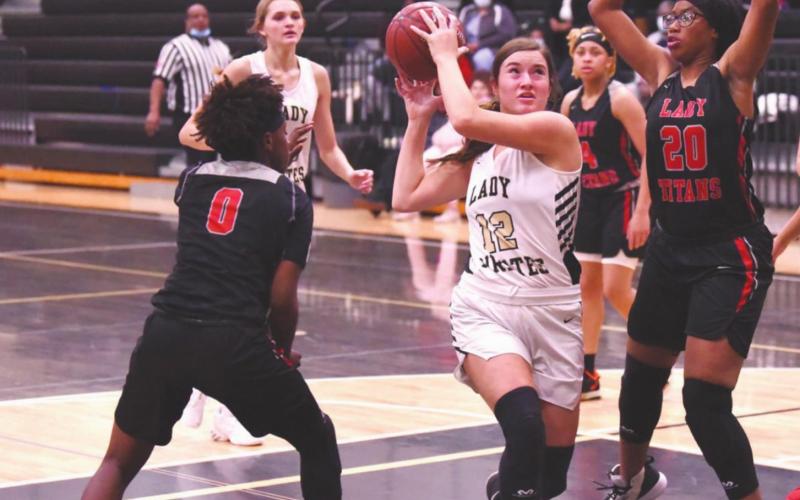 Lady Pirates fall to the Lady Titans