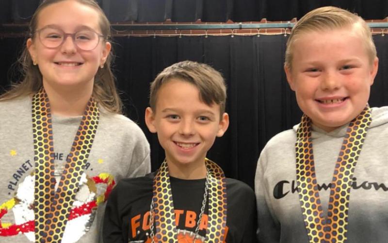Spelling bee at Pine Forest