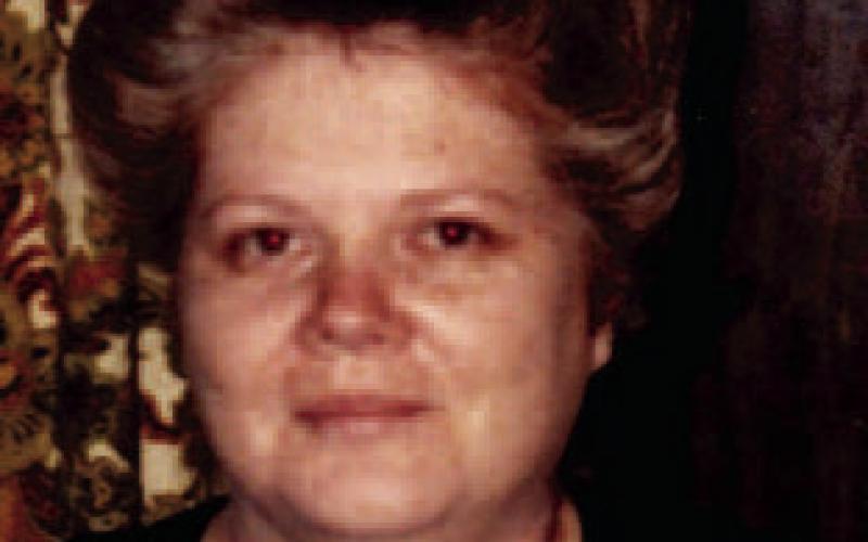 Linda Gail Hollis