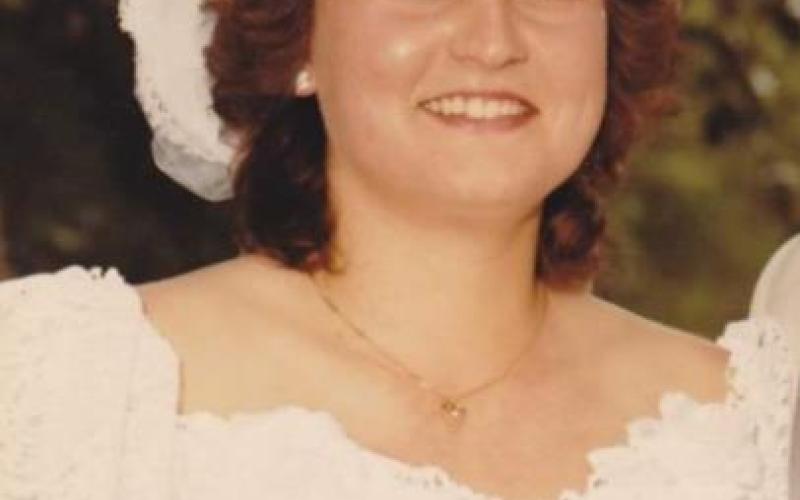 Julie Elizabeth Minton