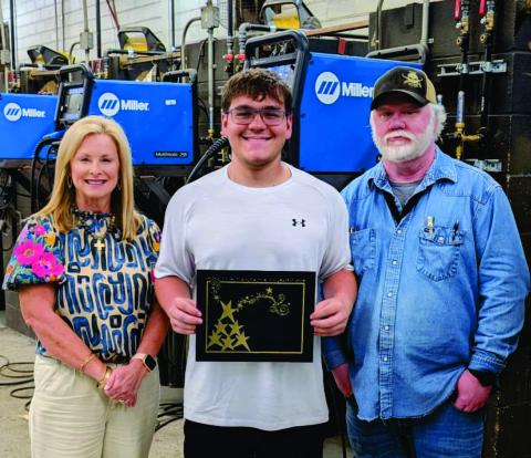 Congratulations to VHS senior Blain Shofner on being the CTE Student of the Month. Blain excels in his CTE Welding Program and will be advancing to the Regional welding competition this week. He has also earned his welding D9.1 &amp; a certification in Pipe to Plate SMAW. Great job Blain! Pictured is CTE Director Penny Singleton, Blain Shofner &amp; Welding Teacher Jason Bingham.