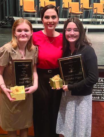 VHS Stark Reading Contest winners