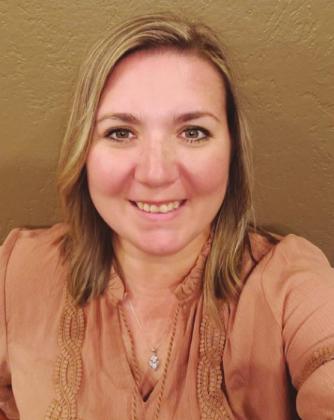 Vidor ISD Names Oak Forest's Lisa Arndt November Employee of the Month