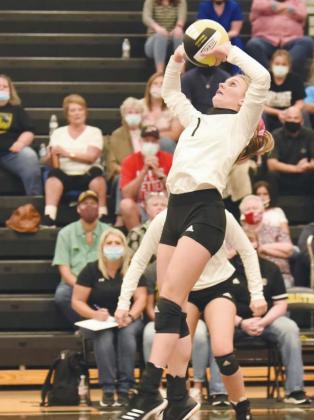 Brooklyn Healy prepares to set the ball in action against LCM last week.