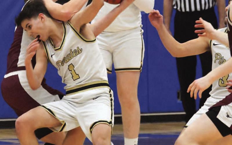 Pirates’ season ends with 62-53 bi-district loss to the Hornets
