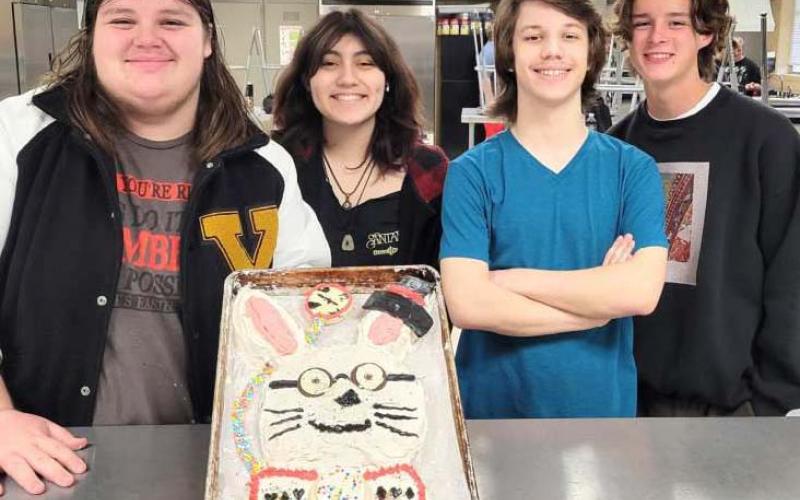 5th place Elliott Stinnett Mia Ramos Ryan Hill Hudson Gau