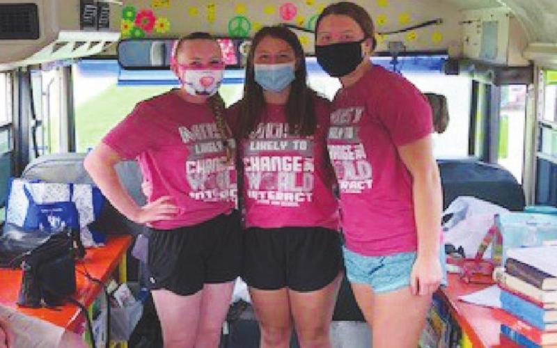 Vidor Rotary Club hosts a successful food drive