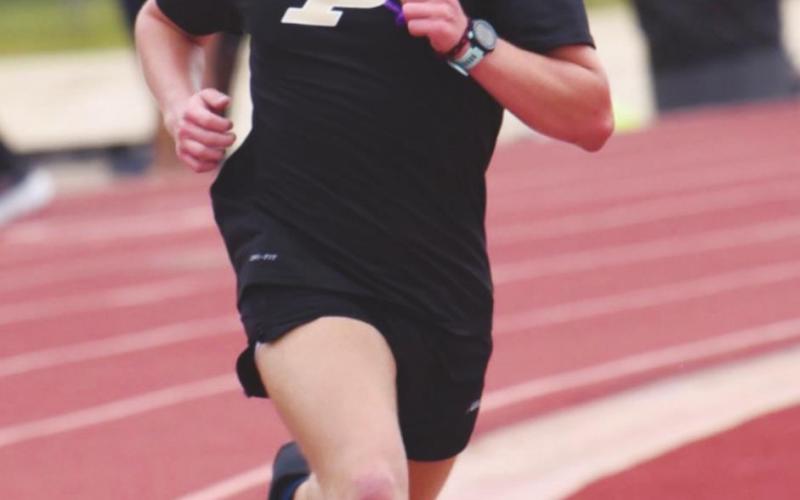 Athletes shine at Vidor Invitational