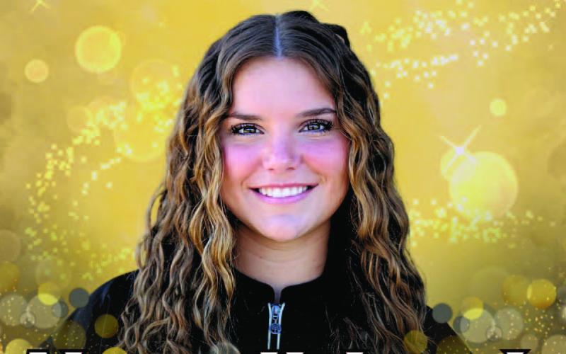 Senior Princess - Alexus Holcomb