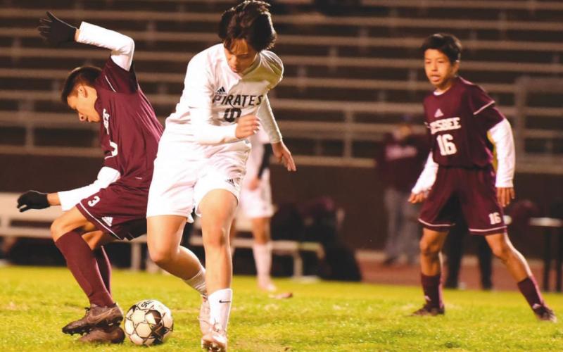 Ryan Liu takes control of the ball seconds before scoring Vidor’s goal versus Silsbee Friday night. Photo by Randall Luker