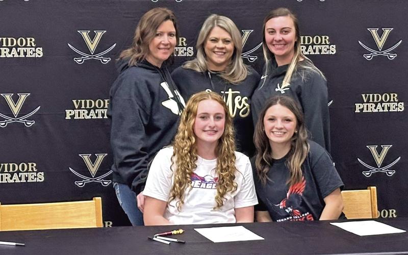 Lady Pirate seniors Natalie Morrison and Keira McCurley made their college commitments last week for softball with Morrison headed to Northeast Texas Community College in Mt. Pleasant and McCurley heading to Big Spring to play for Howard College. Pictured are: front row left to right, Natalie Morrison and Keira McCurley; back row, usual order, Coaches Brooke Collins, Head Softball Coach Nicki Trahan and Kellyn Robertson.