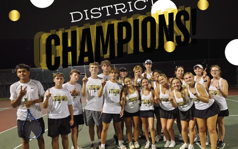 Pirate Tennis clinches District Championship