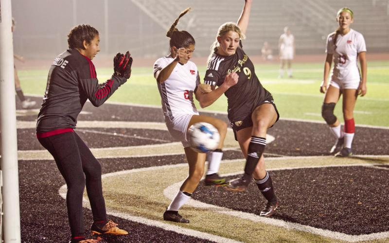Lapray goal Quincy Lapray scored one of Vidor’s 9 goals in the win over Splendora.