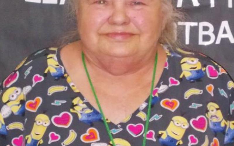 Vidor ISD Names Oak Forest's Lisa Arndt November Employee of the Month