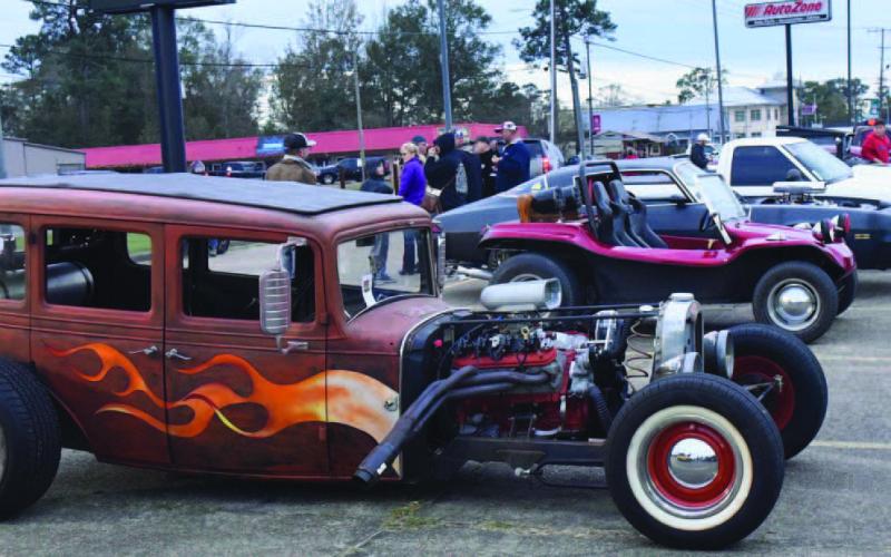 Lots of custom and classic cars will be participating in the annual Classic Car Show and Christmas Cruise Saturday from noon to 6 p.m at the Woods Center in Vidor. Archive Photo