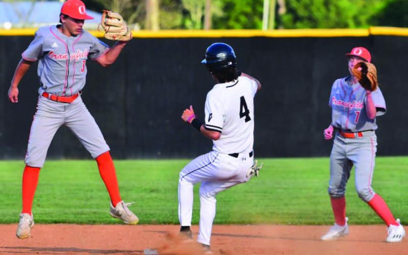 The Vidor junior varsity baseball team won a pickup game versus Orangefield Thursday. Tim Sheppard is pictured here stealing send base standing up. Photo by Randall Luker