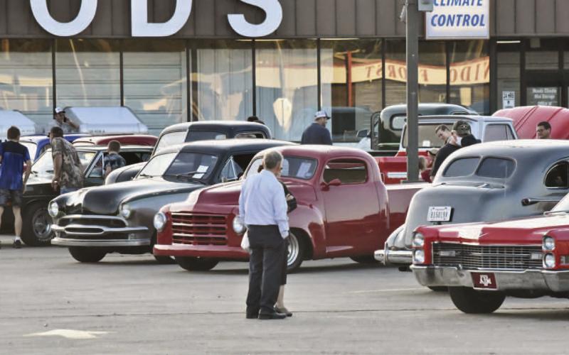 Hometown Holidays Festivities Friday, Saturday, Sunday