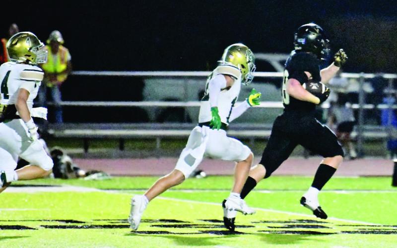 Big gain Skylar Stankovich blew through the Bear defense as he picked up a first down. Stankovich led all rushers with 110 yards on the night.