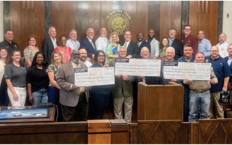 Commissioner Dawn Buckingham Celebrates the Completion of Homeowner Assistance Program in Southeast Texas