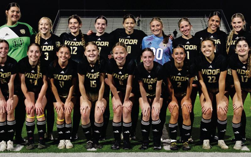 Lady Pirates blank Livingston 7-0 in bidistrict playoff match
