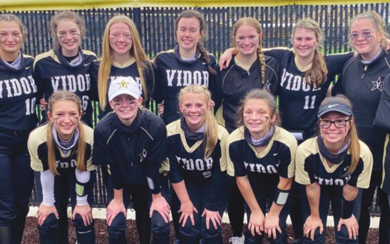 Lady Pirate softball goes 5-0 in Anahuac tournament