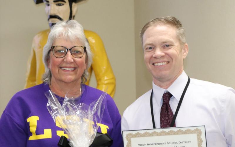 Vidor Elementary's Wanda McLane Named VISD Employee of the Month
