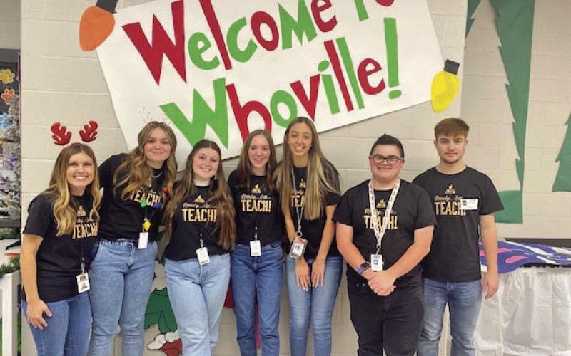 Mrs. Anderson’s VHS Ready Set Teach students helped the elementary teachers &amp;amp; students participate in the Oak Forest Santa Shop in order to learn what it takes to host this kind of event at an elementary school. Great job to all that helped. RST Students in picture are Brooklyn Richardson, Catherine Stegall, Mea Culbreth, Aylessa Wilkinson, Carson Cassidy and Tristan Vickery.