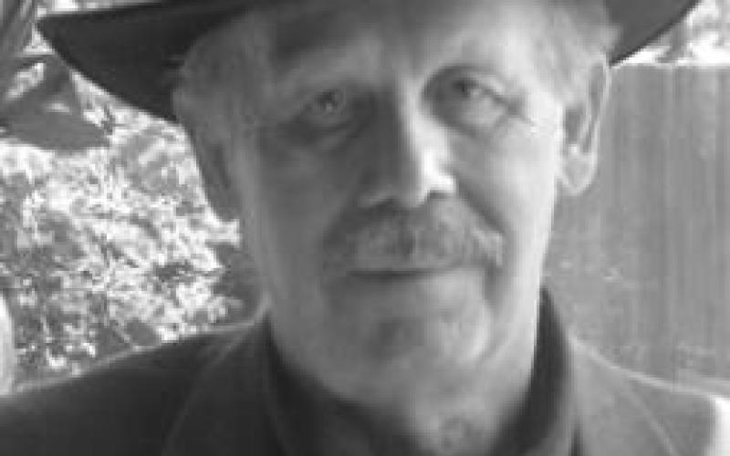 Oil sealed fate of two mining towns