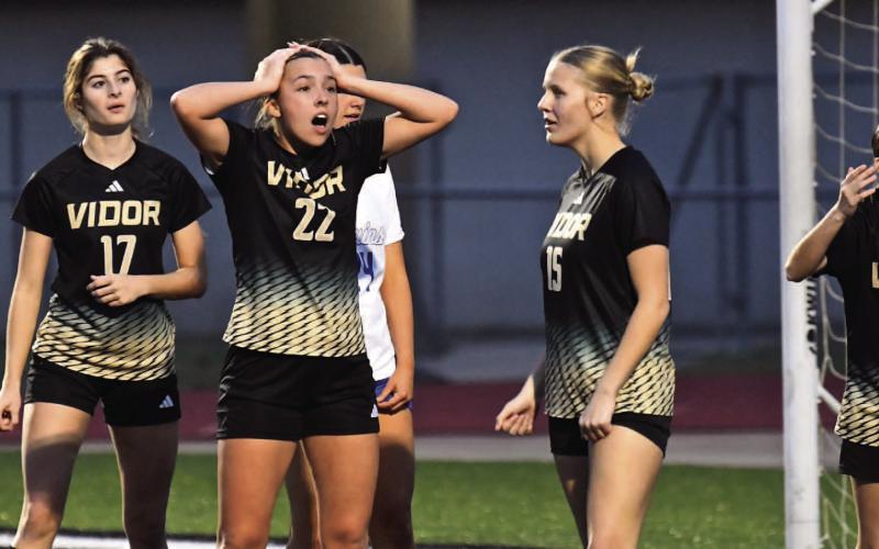 Lady Pirates 2-1 at Willis Tournament