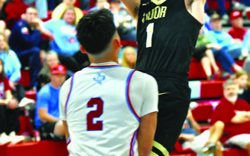 Eric Baker shoots