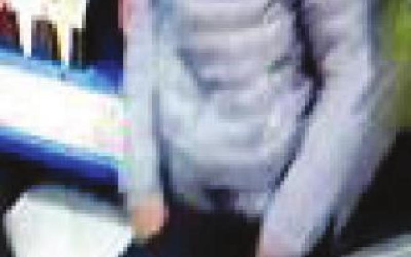 Armed robbers strike Vidor convenience store