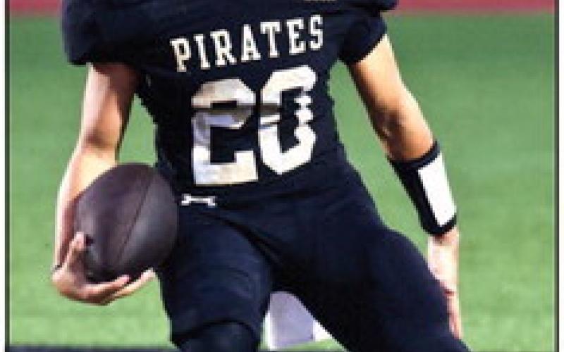 Pirate QB Daigan Venable after scoring a touchdown in Friday’s 34-0 win over Brazosport. Photo by Randall Luker