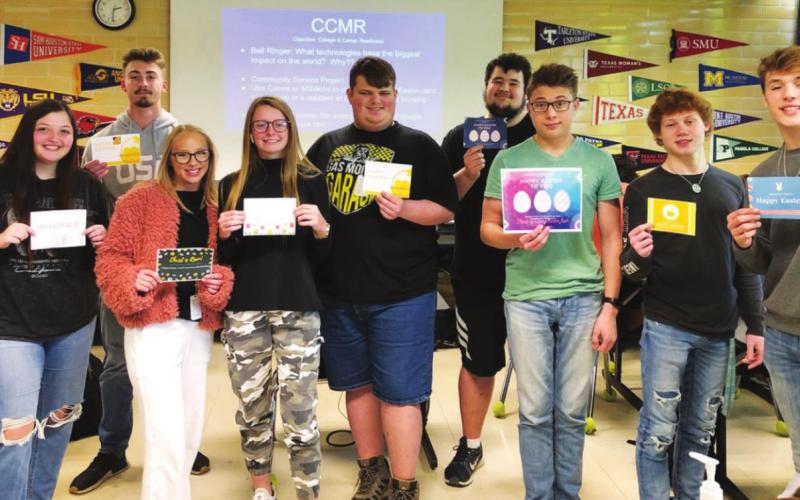 VHS Seniors focus on community service project