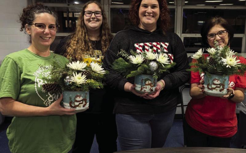 VHS Floral Design Hosts Successful First Annual Christmas Fundraiser