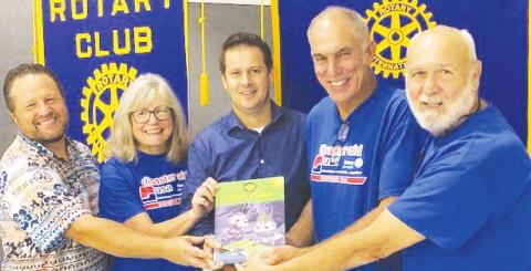 Disaster AID USA team pays visit to Rotary Club meeting