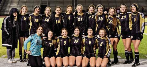 Coming off an 11-0 win over Silsbee last week, the Vidor Lady Pirates will host the district leading Lady Raiders of Lumberton Tuesday night to try to avenge their only district loss. Sitting in second place behind Lumberton, the Lady Pirates could move into a tie for first with a win over the Lady Raiders. With just four games left in the season, the Lady Pirates will face LCM Friday, then Bridge City, Hardin-Jefferson and Jasper to wrap up regular season play. Photo by Randall Luker