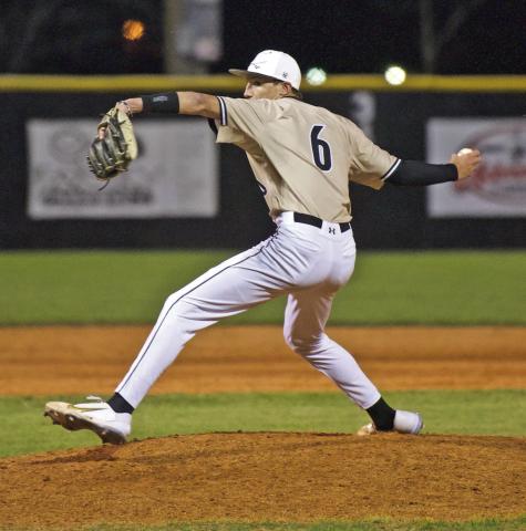 Tigers defeat Pirates 3-1