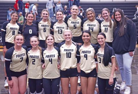 Lady Pirates in 3-way tie with Bridge City and Lumberton