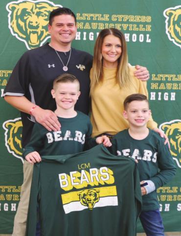 Peavey’s wife, Amy, with Will (8) and Greyson (6).