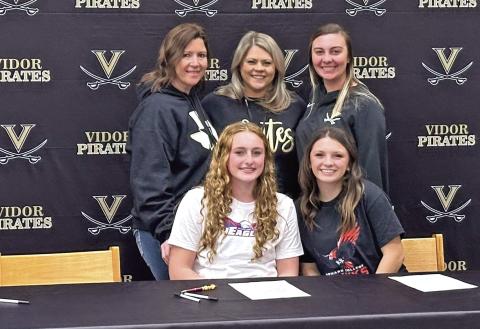 Lady Pirate seniors Natalie Morrison and Keira McCurley made their college commitments last week for softball with Morrison headed to Northeast Texas Community College in Mt. Pleasant and McCurley heading to Big Spring to play for Howard College. Pictured are: front row left to right, Natalie Morrison and Keira McCurley; back row, usual order, Coaches Brooke Collins, Head Softball Coach Nicki Trahan and Kellyn Robertson.