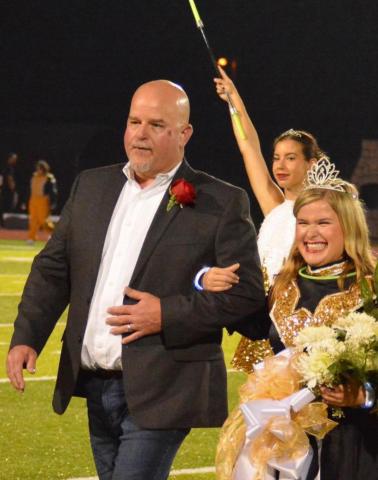 Vidor Homecoming Queen crowned
