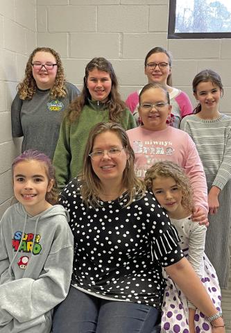 The Vidor Public Library held Wonder Readers’ Craft Hour on Thursday, February 15, 2024, February 15, 2024. The students personalized a dry erase board frame using scrap book paper.