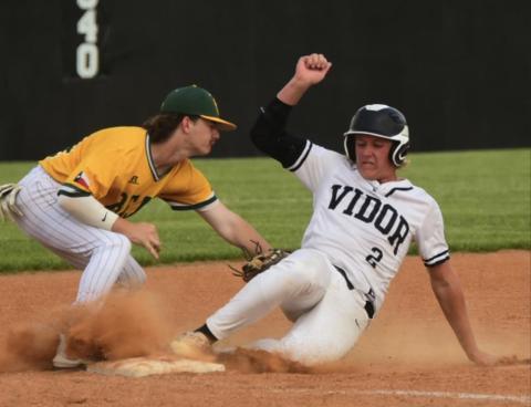 Vidor headed to playoffs after 16-6 play-in win over LCM