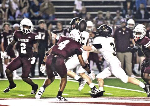 Landon Jones didn’t break stride as he regained control of the ball a Silsbee player had hit and knocked out of his grasp on his way to a first down.