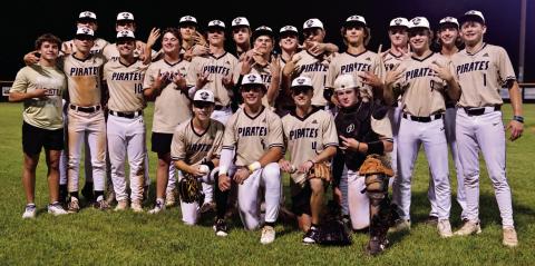 Pirates named to District 18-4A