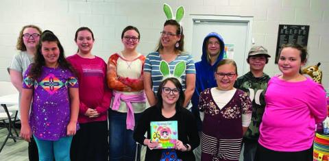 The Vidor Public Library welcomed guest Heather Watson, City of Vidor Payroll/HR Specialist on Thursday, April 6, 2023. She read “Grumpy Cat, A Grumpy Easter” by Frank Berrios to the Wonder Readers. The students made Easter bunny art and enjoyed treats. Courtesy Photo