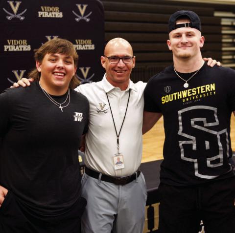McCord and McWherter sign letters for football