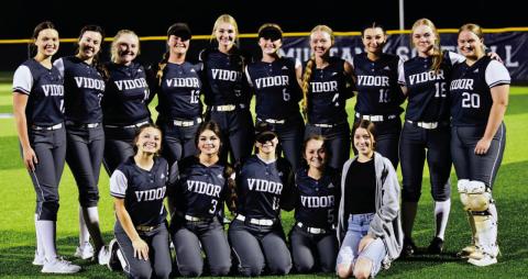 The 2023 varsity Lady Pirate softball team Front row- Keira McCurley, Jaylen Welch, Eryn Barraza, Rainee Mouton, Peyton Broussard. Back row- Madison Perkins, Brilie Cornelison, Trinity Hubbard, Carlie Abbott, Mallory Guilott, Natalie Morrison, Gracie Matherne, Andreya Garrett, Maddison Johnson, Allison Simmons, Photo by Randall Luker