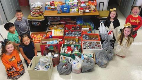 Oak Forest Elementary students participate in United Christian Care Center food drive